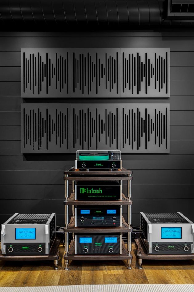 Eyehear Showroom with McIntosh technology