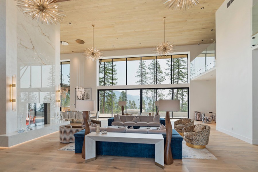 the-costly-mistake-luxury-homeowners-make-with-lighting-design