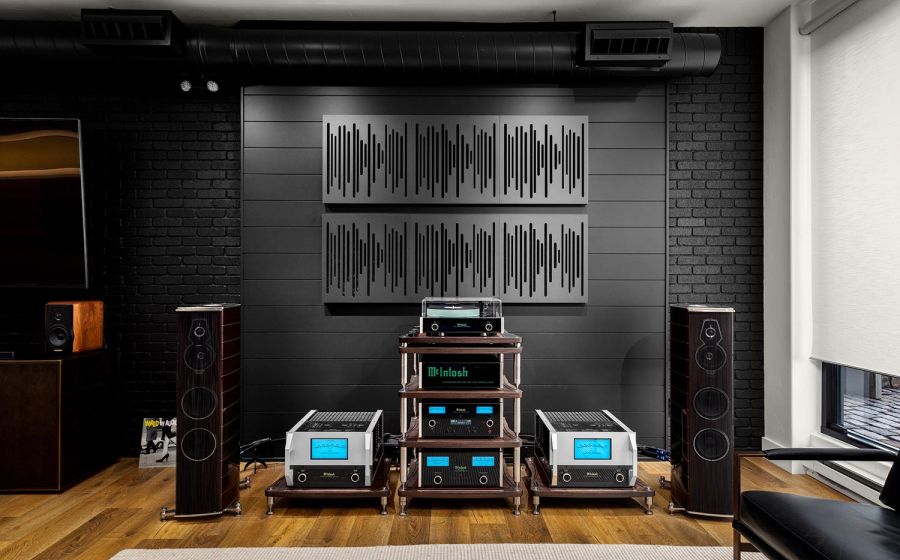 Eyehear Showroom with McIntosh technology