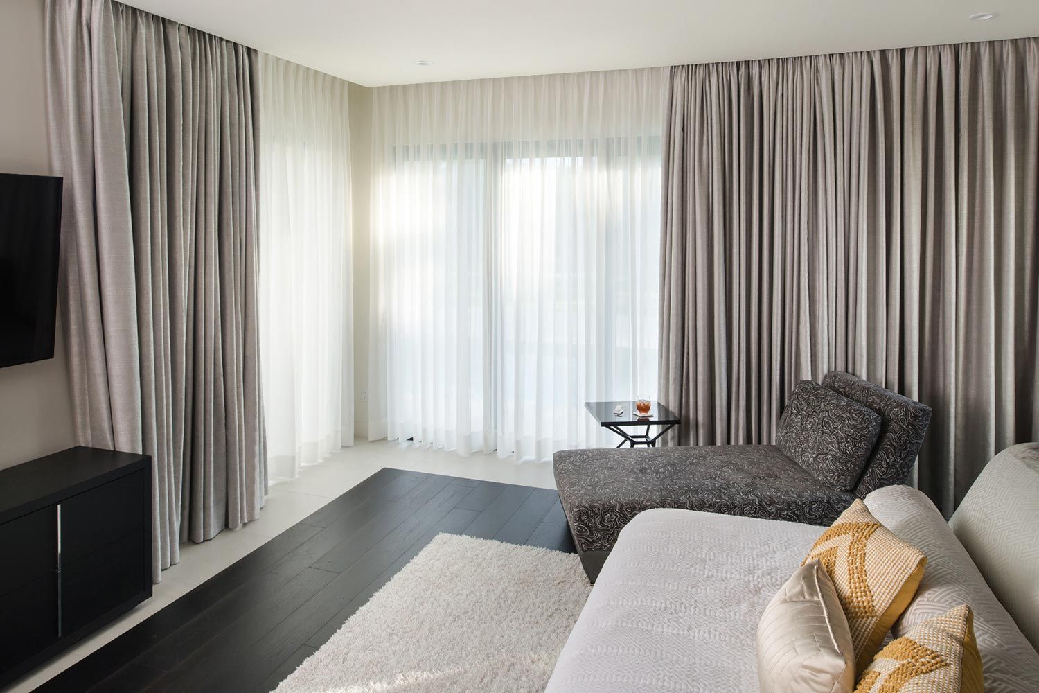 Drapes